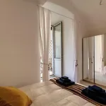 Janara Neapol